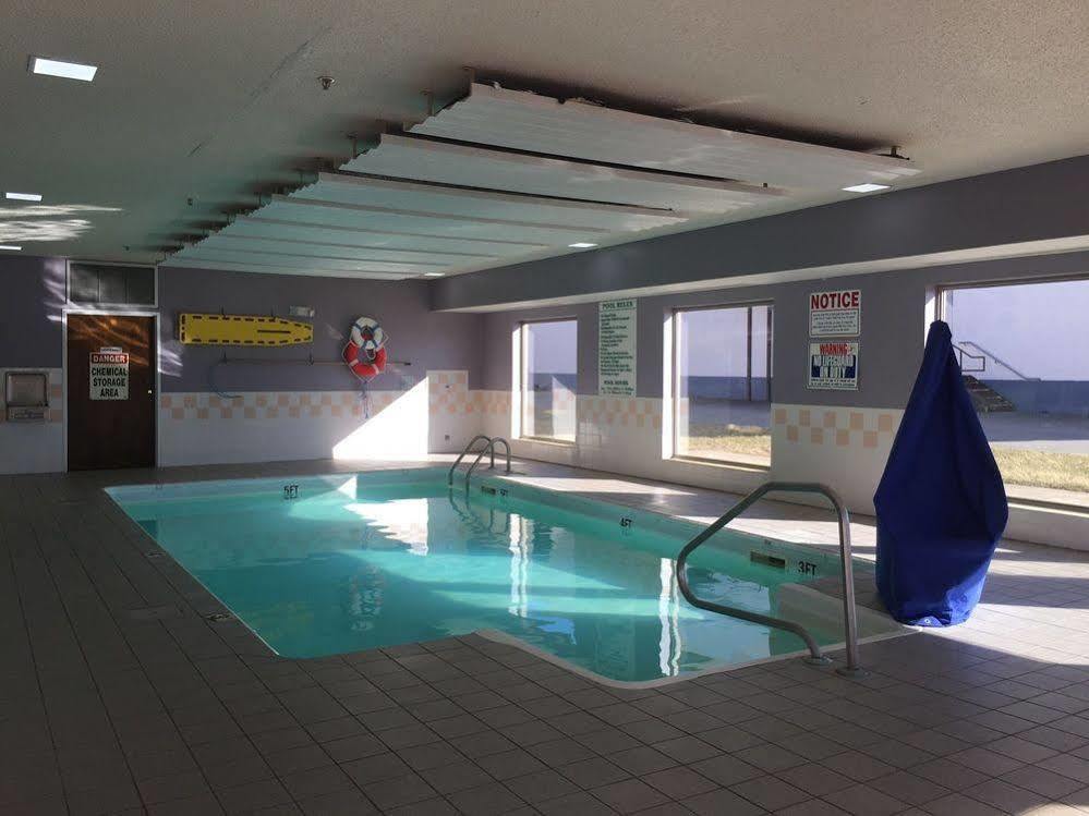 Super 8 By Wyndham Kokomo Exteriér fotografie